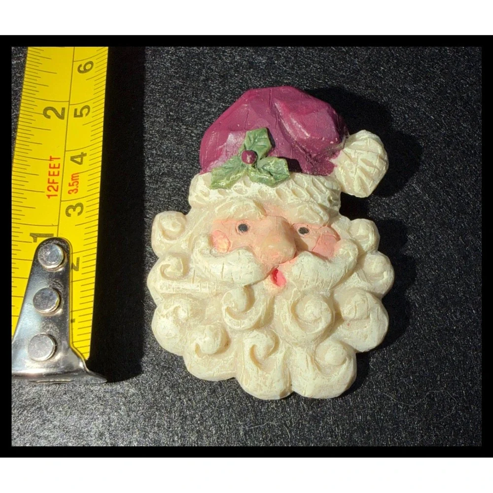 Santa Claus Lapel Pin Mens Small Cream Purple Resin Christmas Holiday